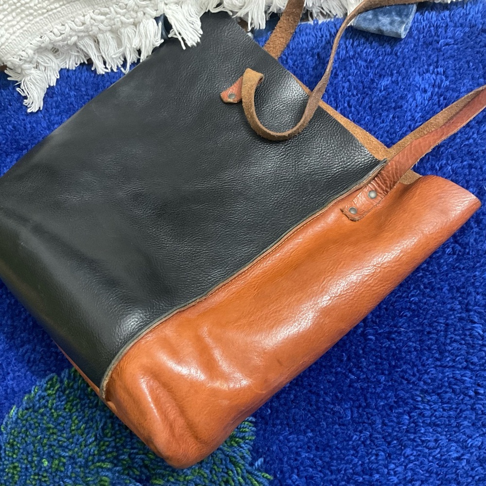 Alma Milano Leather Tote Bag Two Tone